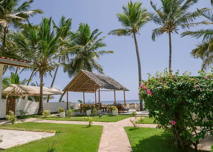 Oasys House - Beautiful Private Beach Front Home