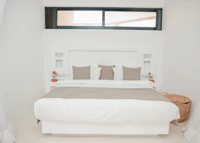 One Ocean Hotel Apartments By Nest & Nomad
